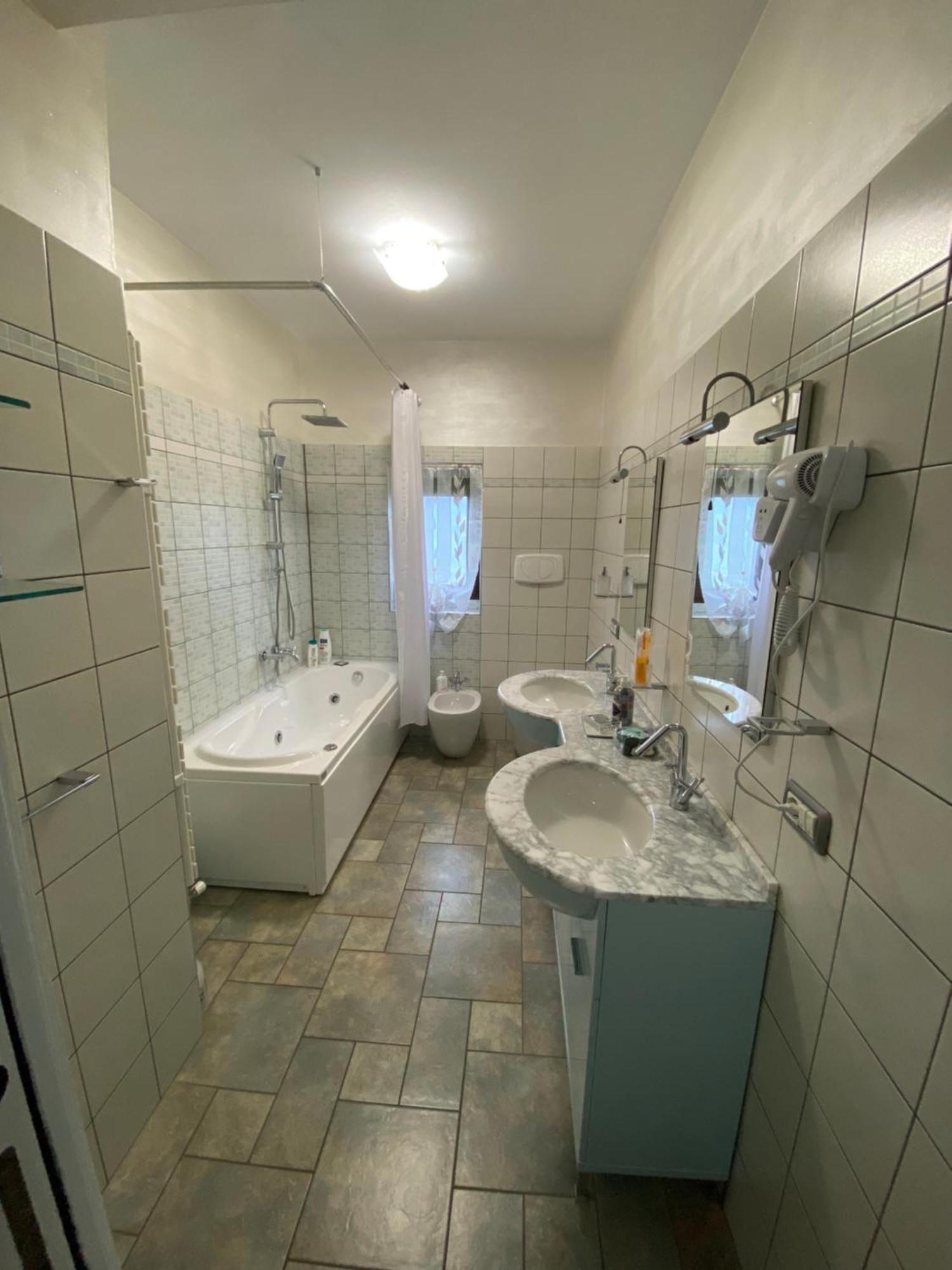 Bellavista B&B Roccavivara ภายนอก รูปภาพ
